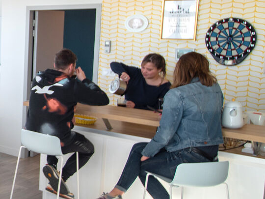Le campus dispose d'un coin détente équipé pour prendre son repas ou faire une pause