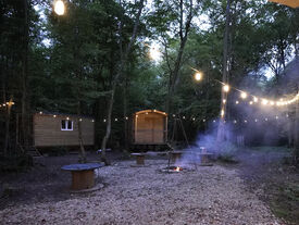 "La gitane rie" - Camp de Roulottes - Extérieur - La Ville aux Bois-lès-Pontavert