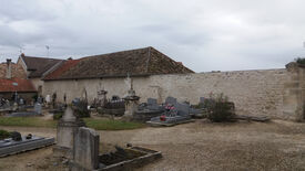Mur de Concevreux refait par le chantier d'insertion Mur de Concevreux refait par le chantier d'insertion